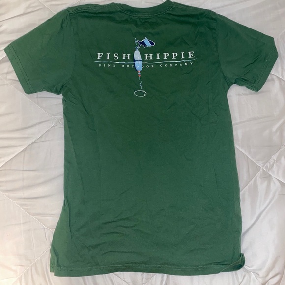 SOLD FISH HIPPIE green shirt - Picture 2 of 3